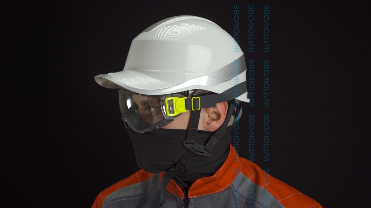 Очки закрытые «SAJAMA»