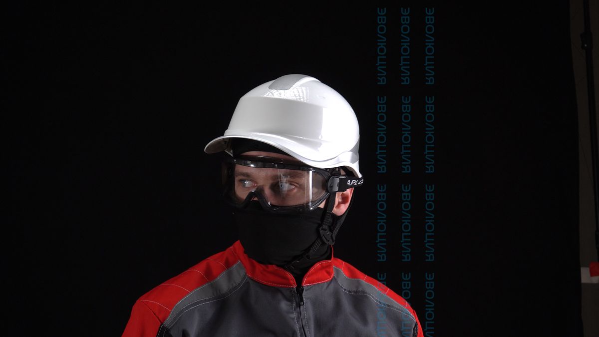 Очки закрытые «Galeras Clear»