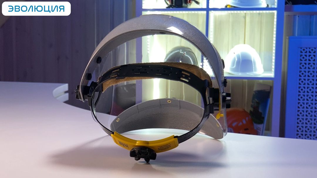 Щиток защитный термостойкий «НБТ2/С» Визион Tempo Titan Rapid (храповик) с подборотником