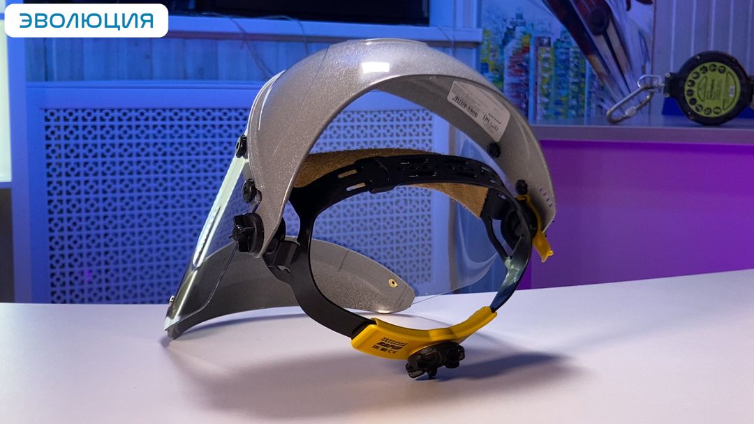 Щиток защитный термостойкий «НБТ2/С» Визион Tempo Titan Rapid (храповик) с подборотником