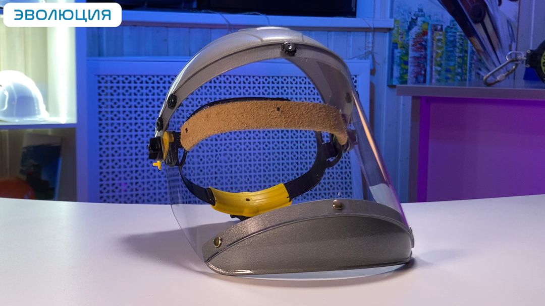 Щиток защитный термостойкий «НБТ2/С» Визион Tempo Titan Rapid (храповик) с подборотником