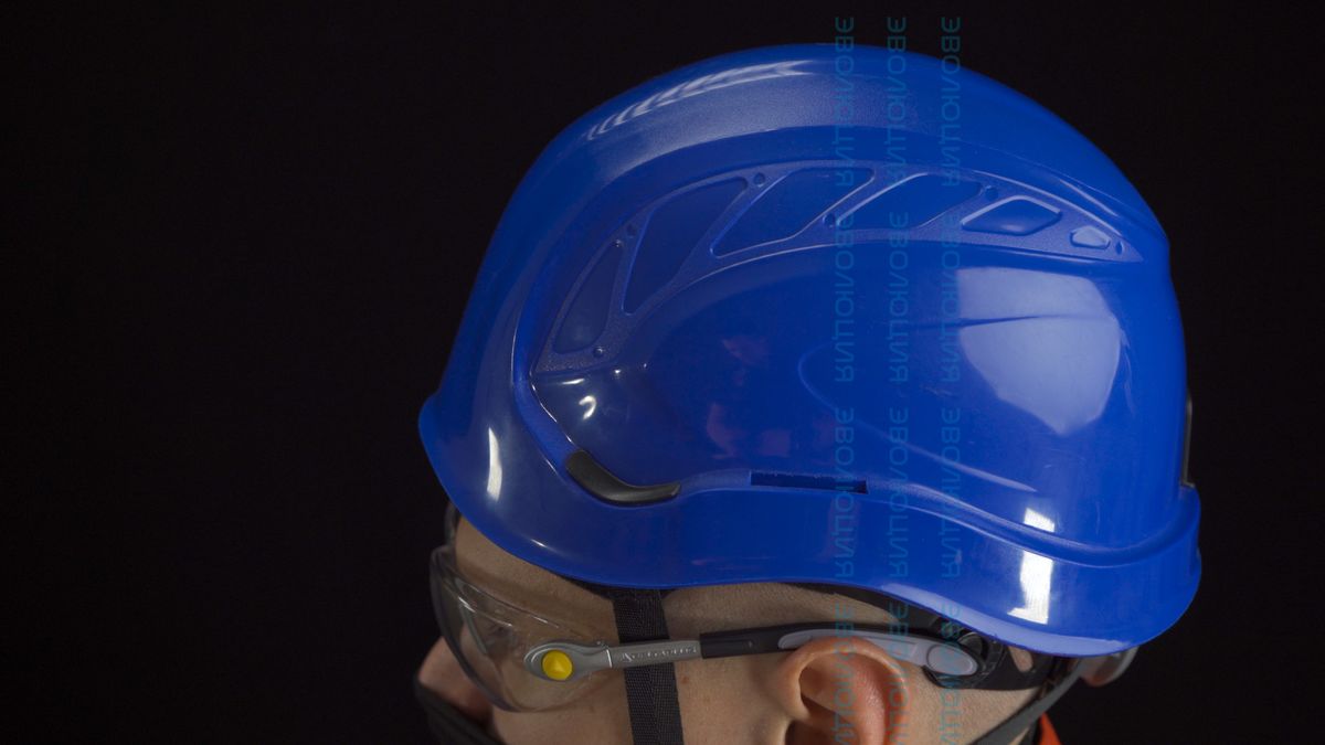 Каска «Granite Peak» для работ на высоте