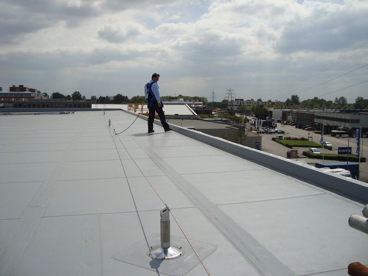 ПВХ-кровля. Анкерные линии