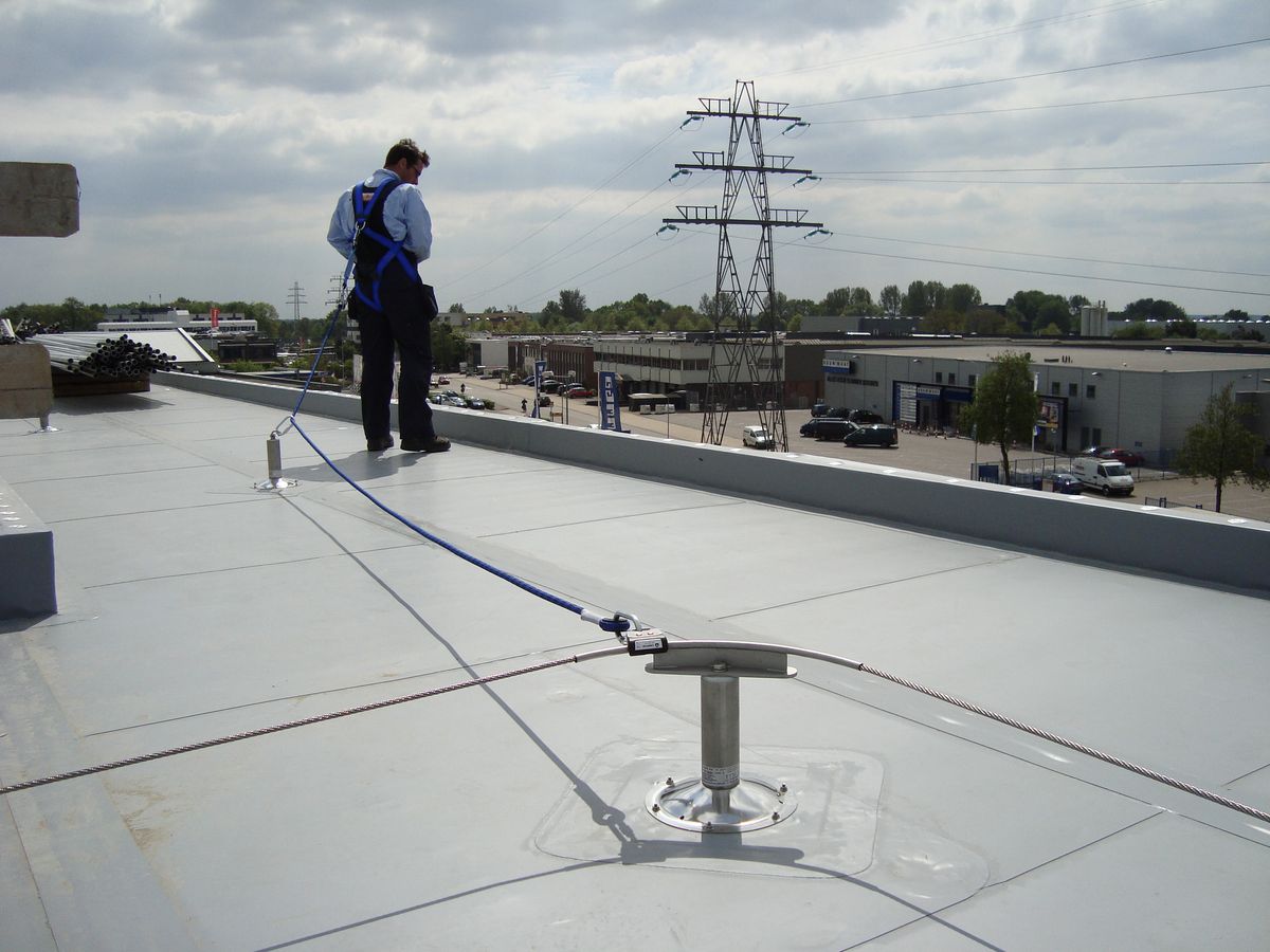 ПВХ-кровля. Анкерные линии