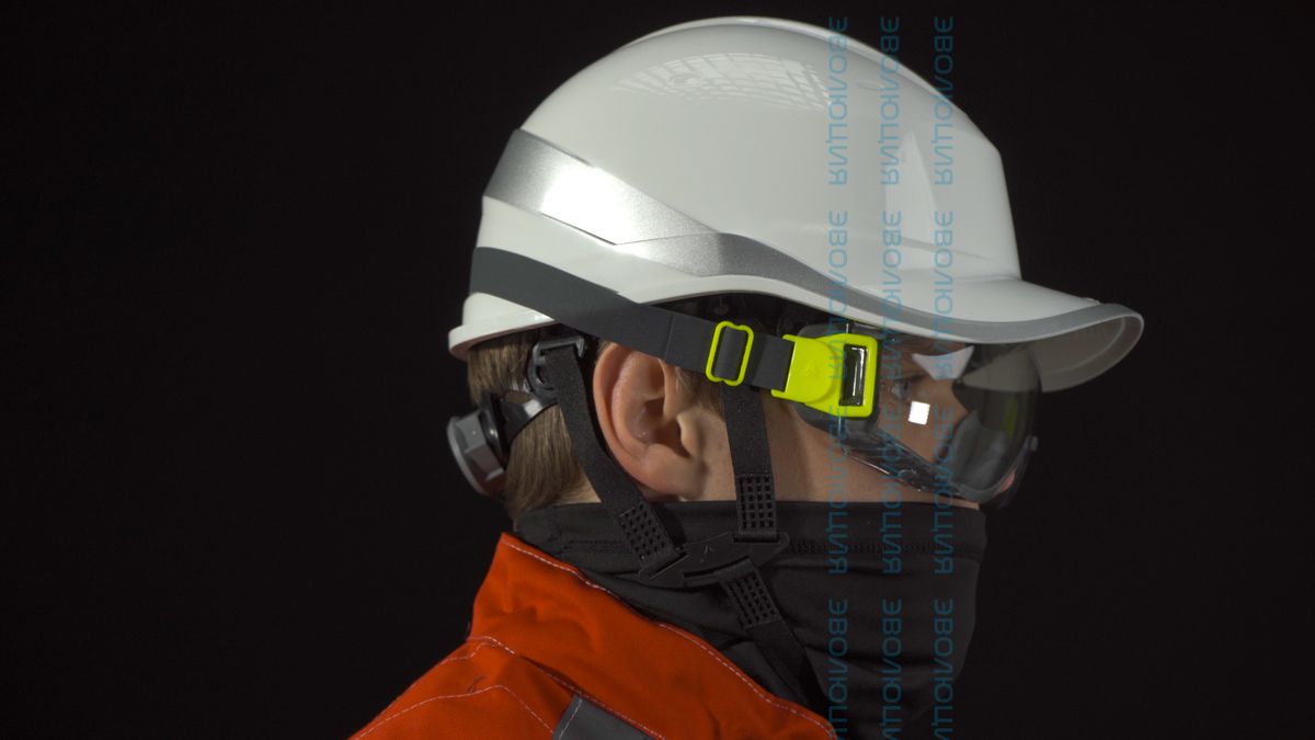 Очки закрытые «SAJAMA»