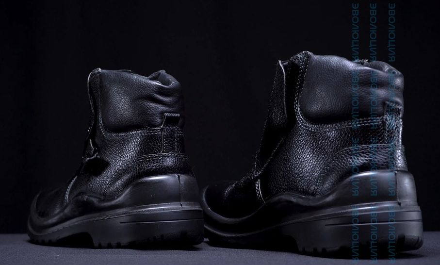 Ботинки сварщика «C90» (кожа, ПУ/Нитрил)