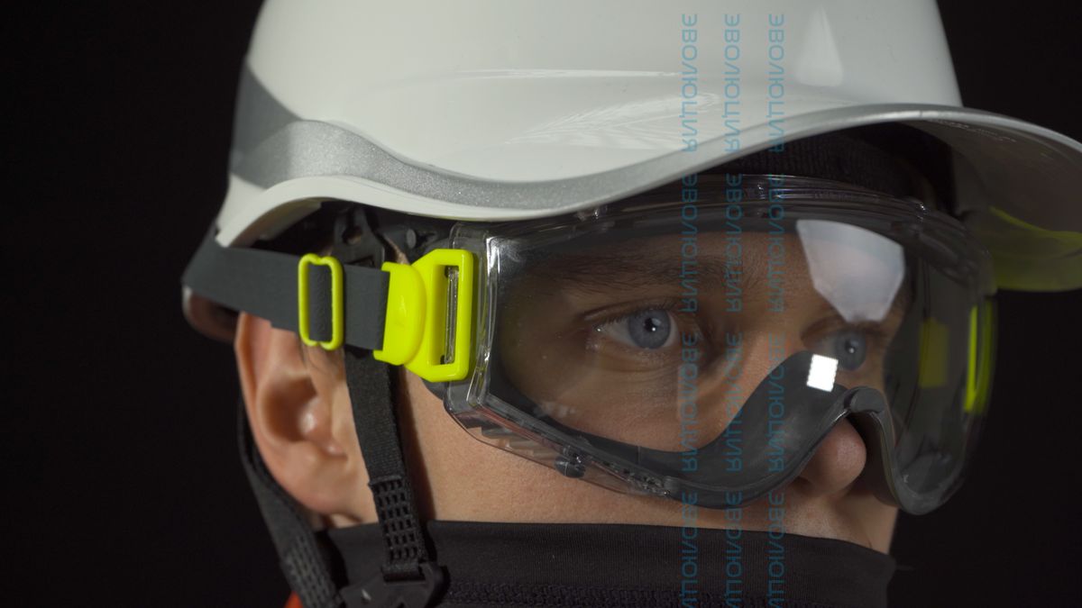 Очки закрытые «SAJAMA»